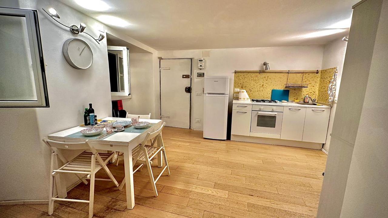 Centro ,Porto Antico , Acquario Apartment Генуа Екстериор снимка